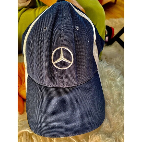 Official Mercedes Benz Flex Fit Cap/Hat SIZE O/S - Picture 1 of 4